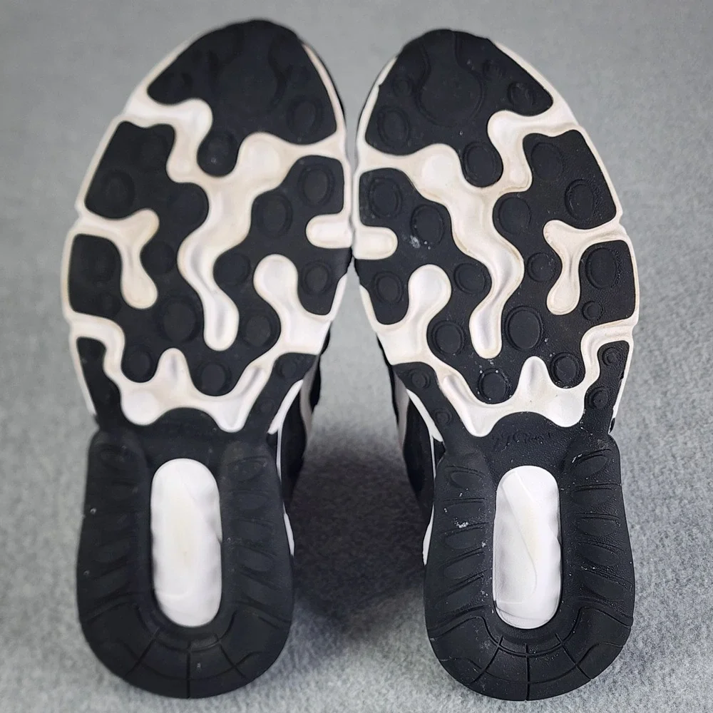 Nike Air Max 270 React‎ (GS) Shoes 7Y Black Gold BQ0103-005